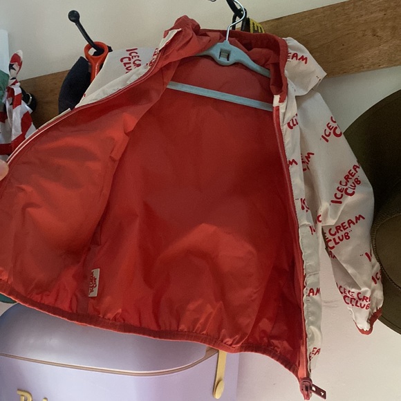 Zara toddler rain jacket ice cream - Picture 2 of 2